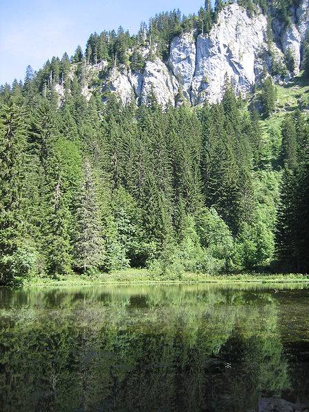 lac-petetoz1.jpg lac-petetoz1.jpg